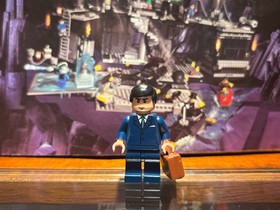 LEGO&reg; Bruce Wayne Minifigure: From 7783 - Original First Wave (2006) - bat013