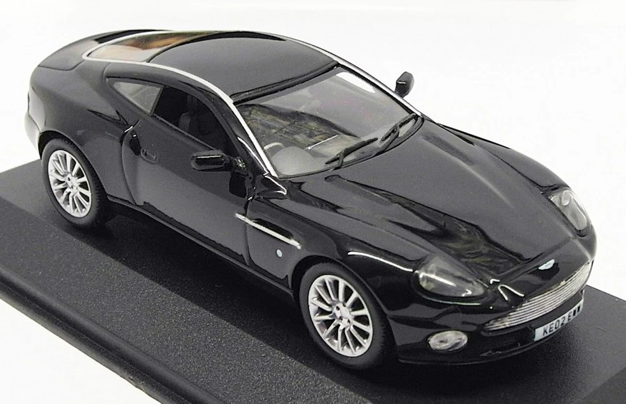 Minichamps escala 1/43 400 137221 - Aston Martin V12 Vanquish - negro Foto 2 de 4