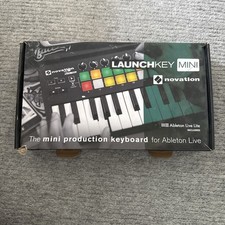 Controlador de teclado Novation Launchkey Mini MK2 USB MIDI