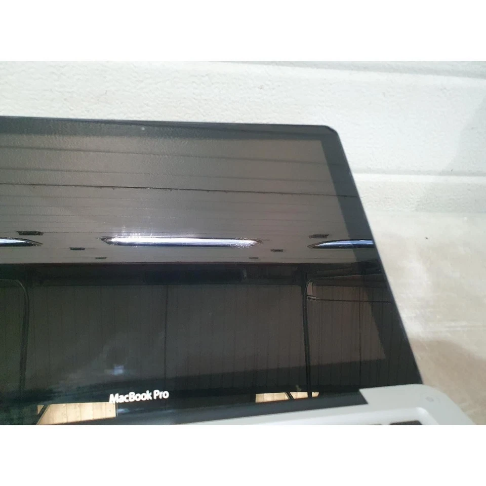 Apple Macbook Pro A1278 Laptop Silver 13.3" Display Intel Core i5 - For Parts - Image 4 of 4