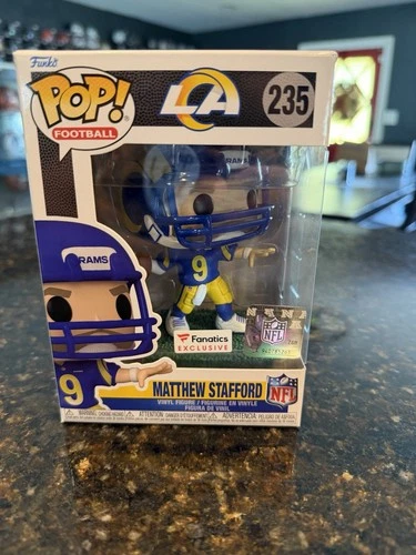 Funko Pop! NFL Los Angeles Rams Matthew Stafford #235 Fanatics Exclusive RARE !!
