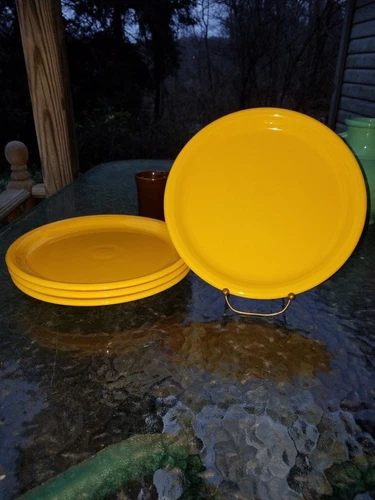 4 BISTRO dinner PLATES set lot Daffodil Yellow FIESTA WARE 10.5" NEW