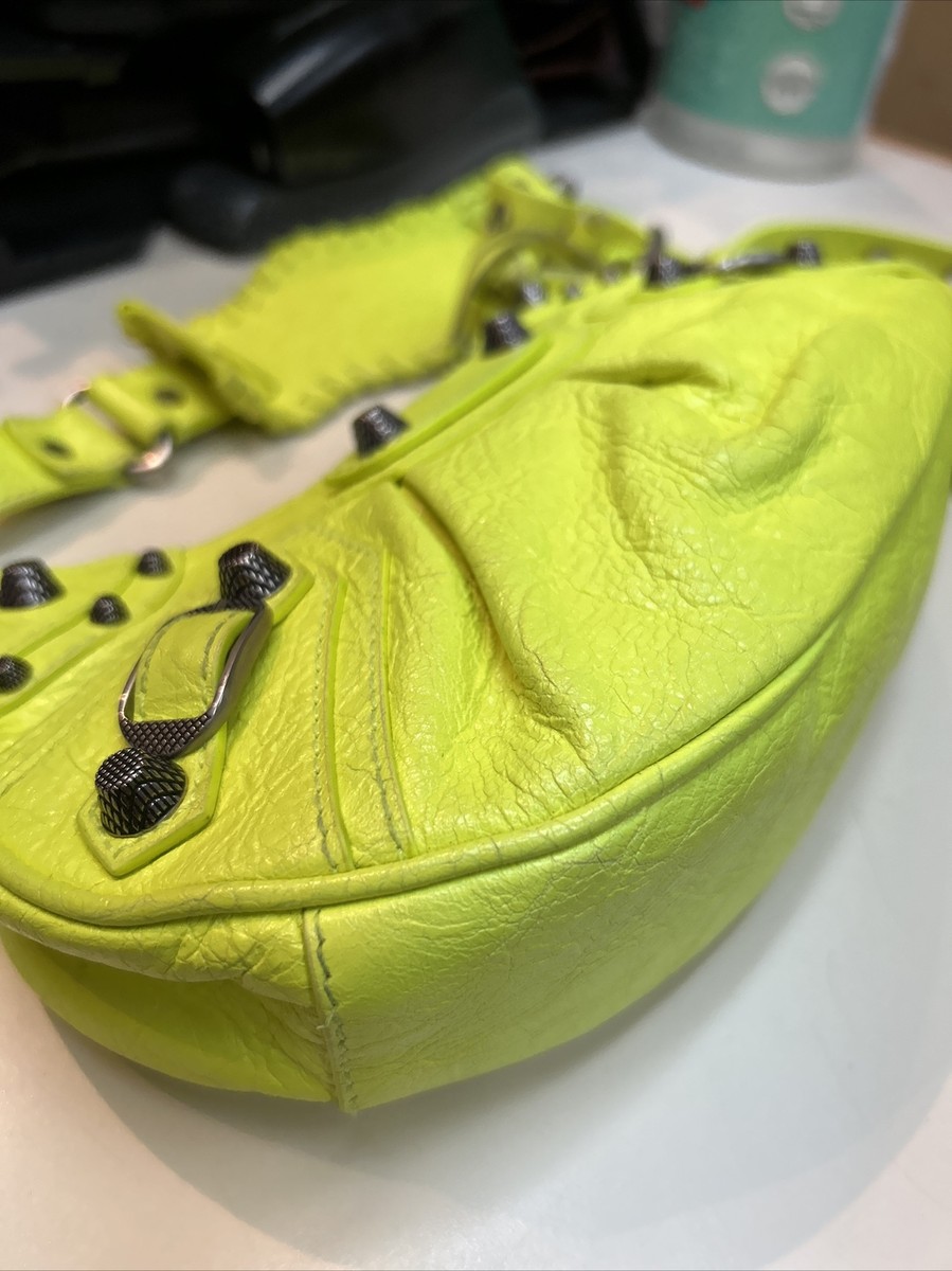 Balenciaga Le Cagole XS Neon Yellow Leather Shoulder Bag | eBay Balenciaga Le Cagole XS Neon Yellow Leather Shoulder Bag | eBay