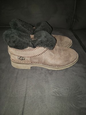 mckay uggs size 8