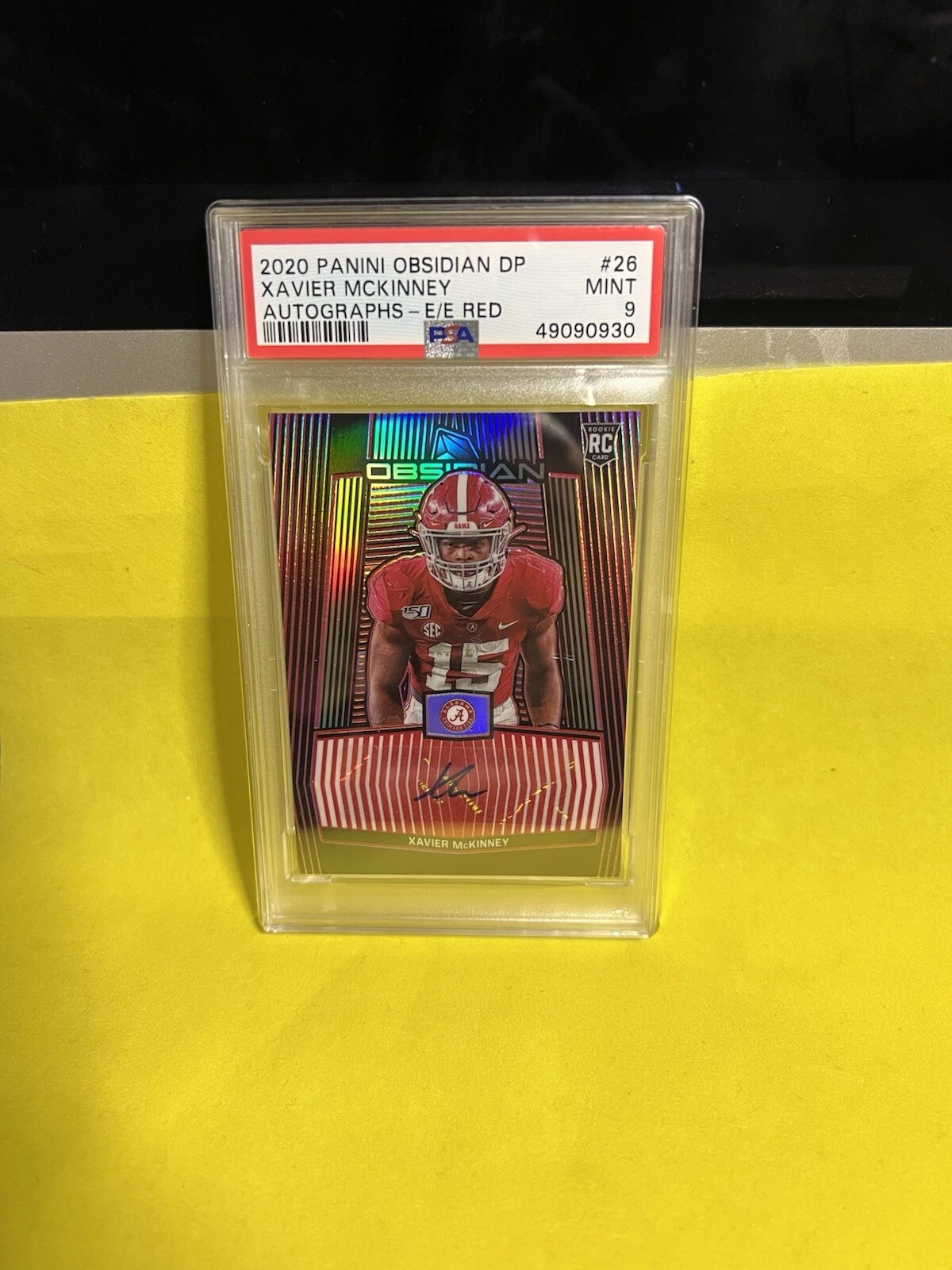 Xavier McKinney Panini Obsidian Draft Picks Autographs #26 Autograph Red Electric Etch