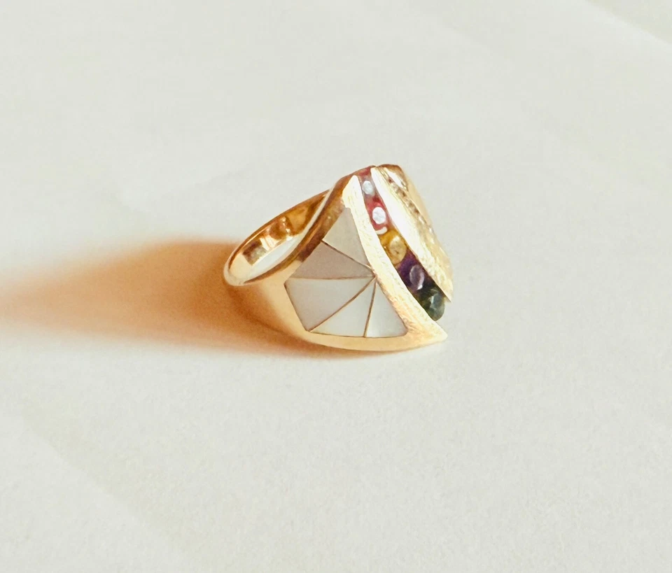 Anillo Kabana Oro Amarillo 14k Diamante e Incrustación de Madreperla y 5 Gemas Talla 7 Foto 3 de 4