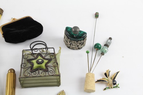 Womens Vanity Collectables Greens Inc Hat Pins Mirror Scent Bottle Lipstick Case - Picture 4 of 10
