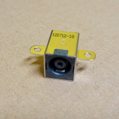 CONNETTORE POWER JACK DC PJ224
