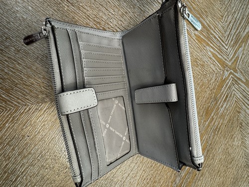 Michael Kors Jet Set Travel Double Zip Phone Wristlet wallet Grey 7”X4.5” - Picture 2 of 8