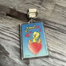 NWT TWEETY BIRD  Hi There  KeyChain WBS Warner Bros Store Looney Tunes 1999 17 
