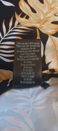 Crane Women’s Rashie Vest Swimwear Sz Medium Short Sleeves **Cheap $7 Post** - Picture 4 of 4
