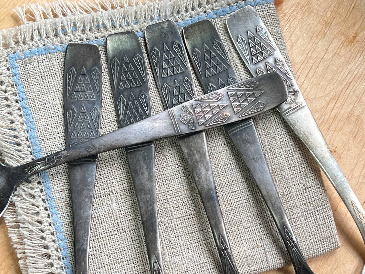 Picture 4 of 11