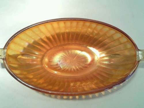 2 Small Carnival Glass Matching Biscuit Bowls - Picture 6 of 10
