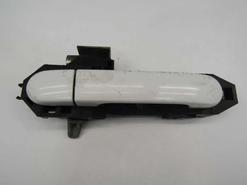 Abridor de manija exterior puerta trasera exterior pasajero Nissan Versa 2007-2011 fabricante de equipos originales Foto 2 de 4