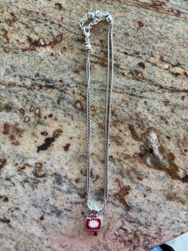 Brighton Water Lily pendant necklace - excellent condition - RETIRED - Picture 3 of 3