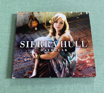 Sierra Hull - Daybreak CD 2011 Rounder Records Bluegrass - US Seller Ships Free