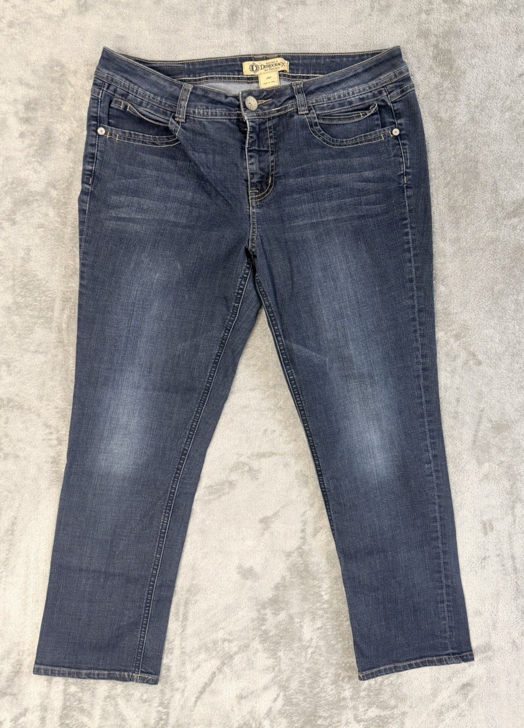 Democracy Women’s Size 10 Bootcut Jeans Stretch Blue Denim Mid Rise
