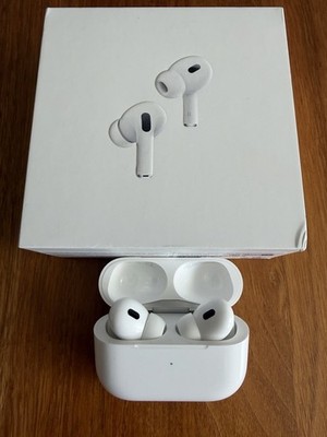 Apple AirPods Pro 2. Generation mit MagSafe Kabellosem Ladecase im OVP. 