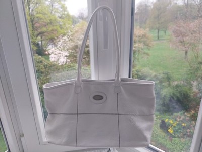 FURLA elegante Handtasche Schultertasche in cremeweiß TOP