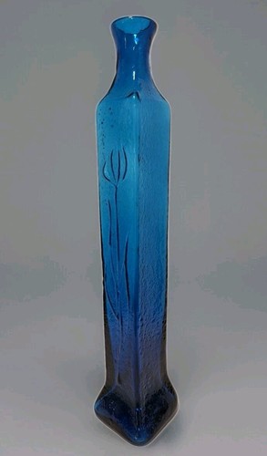 VTG Blue Bottle 6515 Wayne Husted Design Tall Flower Design Textured Unmarked