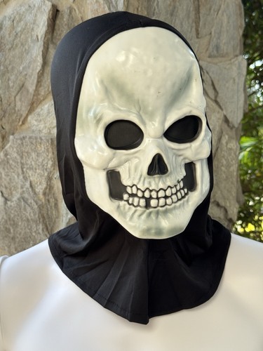 Vintage Easter Unlimited (Fun World) Fearsome Faces Skull Skeleton Cowl Mask EUC - Picture 1 of 7
