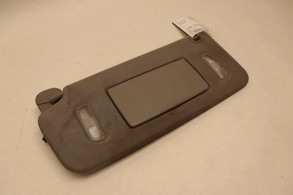 2015-2020 Chevy/GMC SUBURBAN DELANTERO IZQUIERDO LADO DEL CONDUCTOR PARASOL TELA OEM Foto 3 de 4