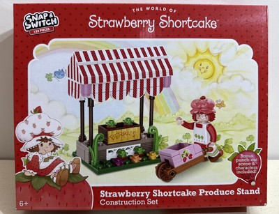 Snap & Switch STRAWBERRY SHORTCAKE Produce Stand Build Set 123 Pc NEW