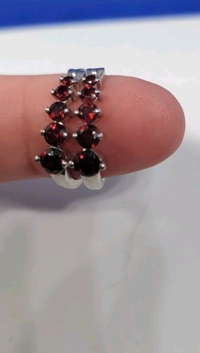 Vibrant Graduated Garnet 925 Hoop Earrings. Sterling Silver - Picture 15 of 16