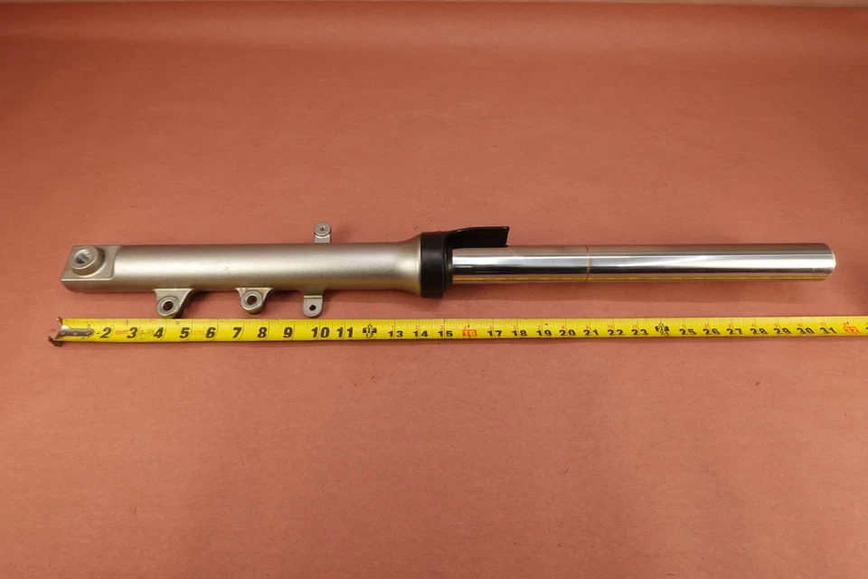 Tubo amortiguador horquilla delantera izquierda Yamaha FZ6-R FZ6R FZ6 FZ600 2004-2009 Foto 2 de 4