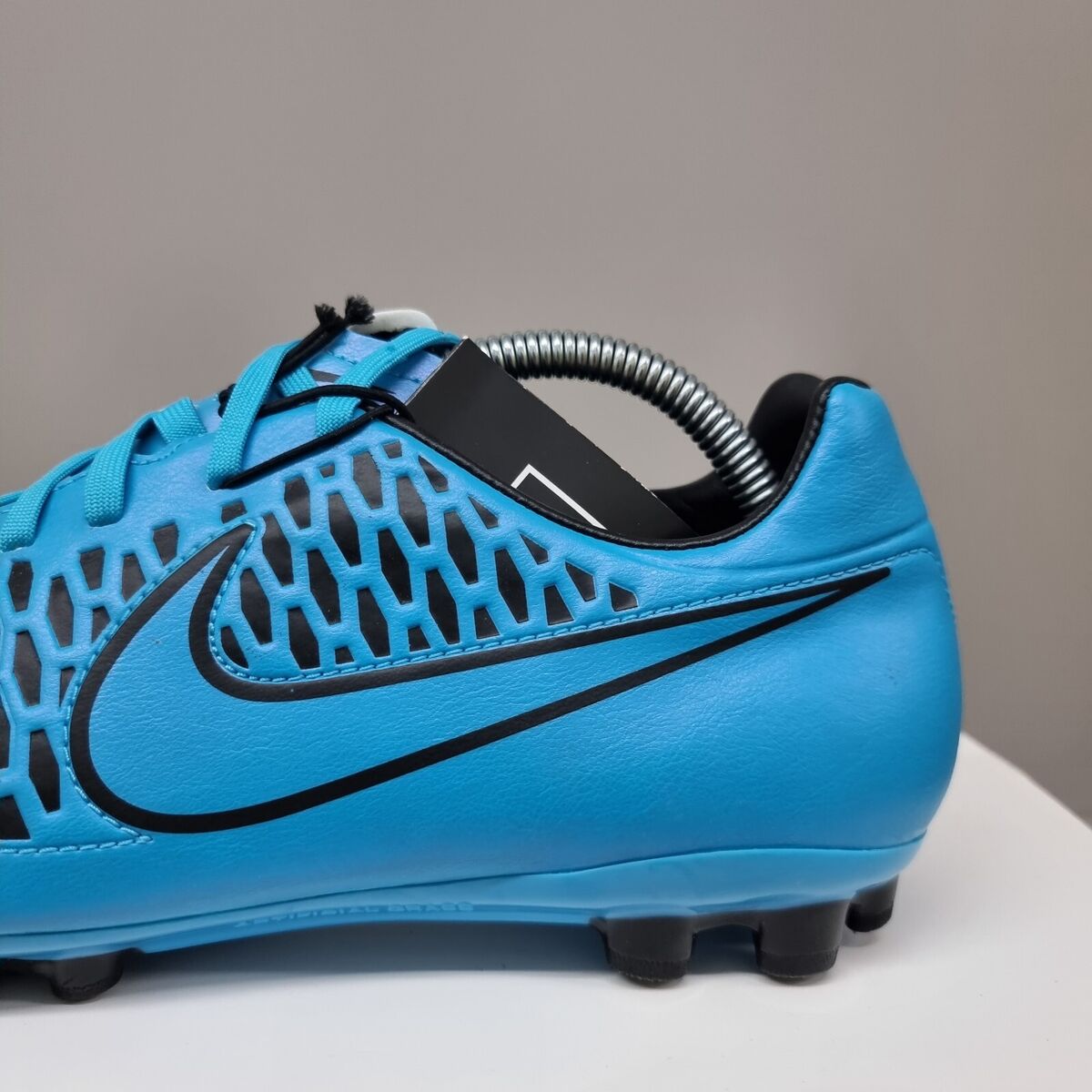 NIKE MAGISTA ONDA AG-R NIKE MAGISTA ONDA AG-R