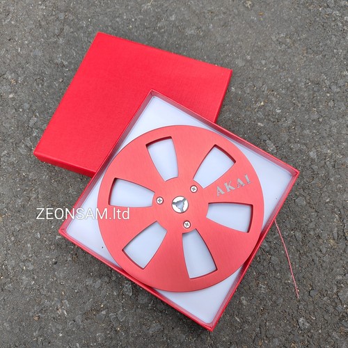 Un par de carretes de cinta Akai de 7"" carrete de aluminio rojo a carrete carrete de recogida vacío - Imagen 2 de 7