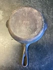 VINTAGE ORIGINAL 724 L GRISWOLD NO. 5 SMALL LOGO CAST IRON SKILLET FRYING PAN
