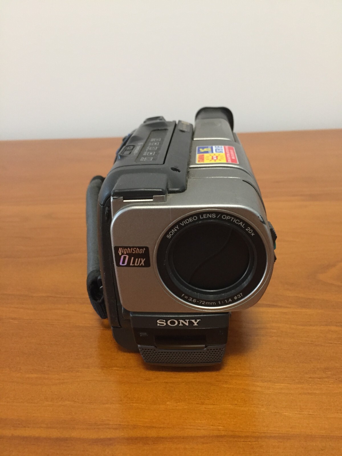 Sony CCDTRV47E PAL HI8 8mm Video8 XR Camcorder VCR Player Video PARTS