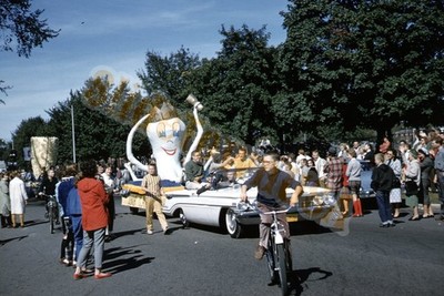 Vintage 1960s 35mm Kodachrome Color Slide Parade Mascot Float Classic Car X-6723