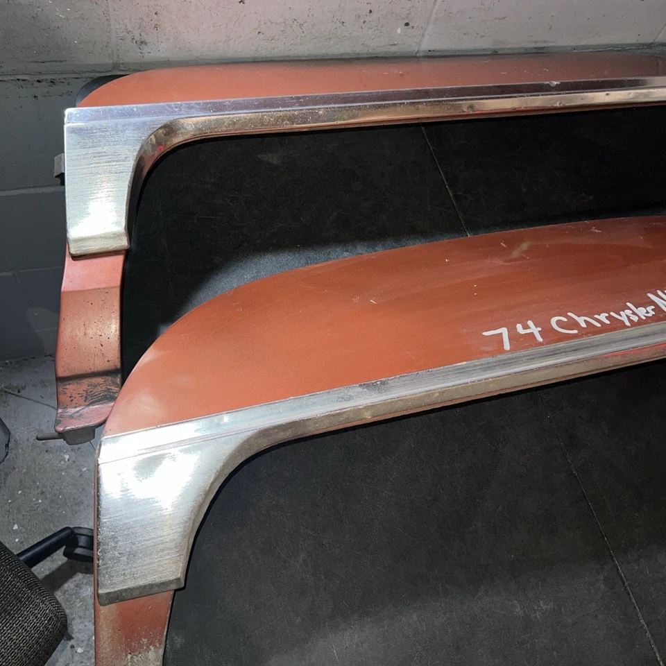 Pair Fender Skirts 1974-78 Chrysler Imperial/New Yorker  OEM  RH & LH - Image 2 of 4