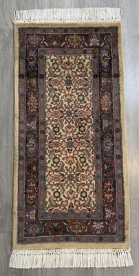 Perserteppich Orientteppich Sarukh-Design 121 × 60 cm gereinigt G0268