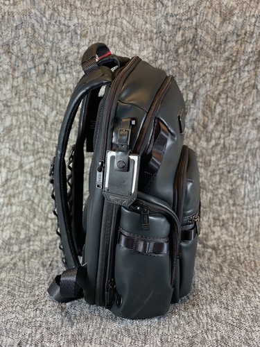 Tumi Alpha Bravo Navigation Backpack 142497-1041 Black Leather - Picture 2 of 12