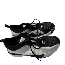 Nike Freak 5.5 Low Oreo Youth Basketball Shoes