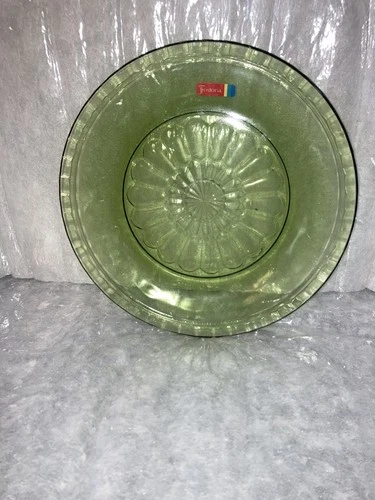 Set of 4 Fostoria Forest Green 8" Depression Plates Great Condition