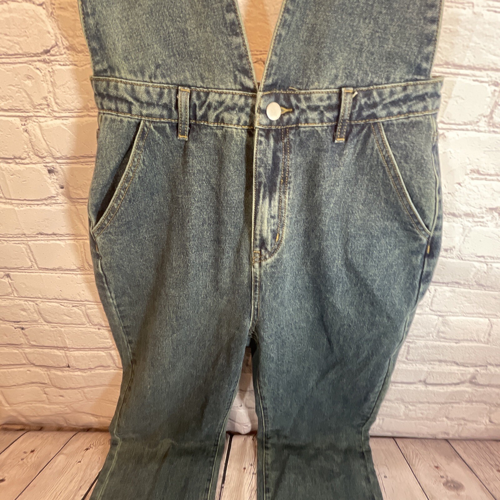 Cider Your Closet's Happy Hour Overall Women's Medium… Gem