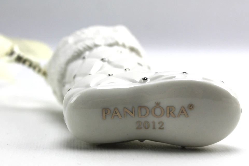 Pandora Momentos Inolvidables Navidad Adorno Medias 2012 Foto 3 de 4