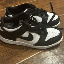 Nike Black/White Colorblock Low Top Lace-Up Sneakers Kids US Size 2