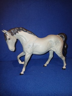 Beswick Spirit of Freedom in Grey Matt. M/N 2689