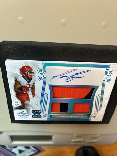 CHASE BROWN RPA 25/25 Teal Leaf Trinity XRC Triple Patch Player Worn - Picture 4 of 8