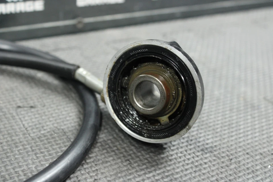 Yamaha TTR250 2006 99-06 OEM medidor de viaje buje de engranajes de transmisión con cable 4V5-83505-60-0 Foto 2 de 4