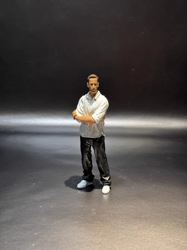 Resin Diorama 1:18 Car Driver Miniature Figurine Doll Toys Scene Props - Image 2 of 4