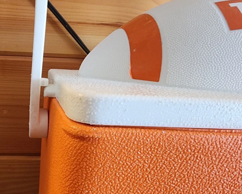 Enfriador de fútbol americano vintage Clemson University Tigers Carolina del Sur puerta trasera NCAA Foto 2 de 4