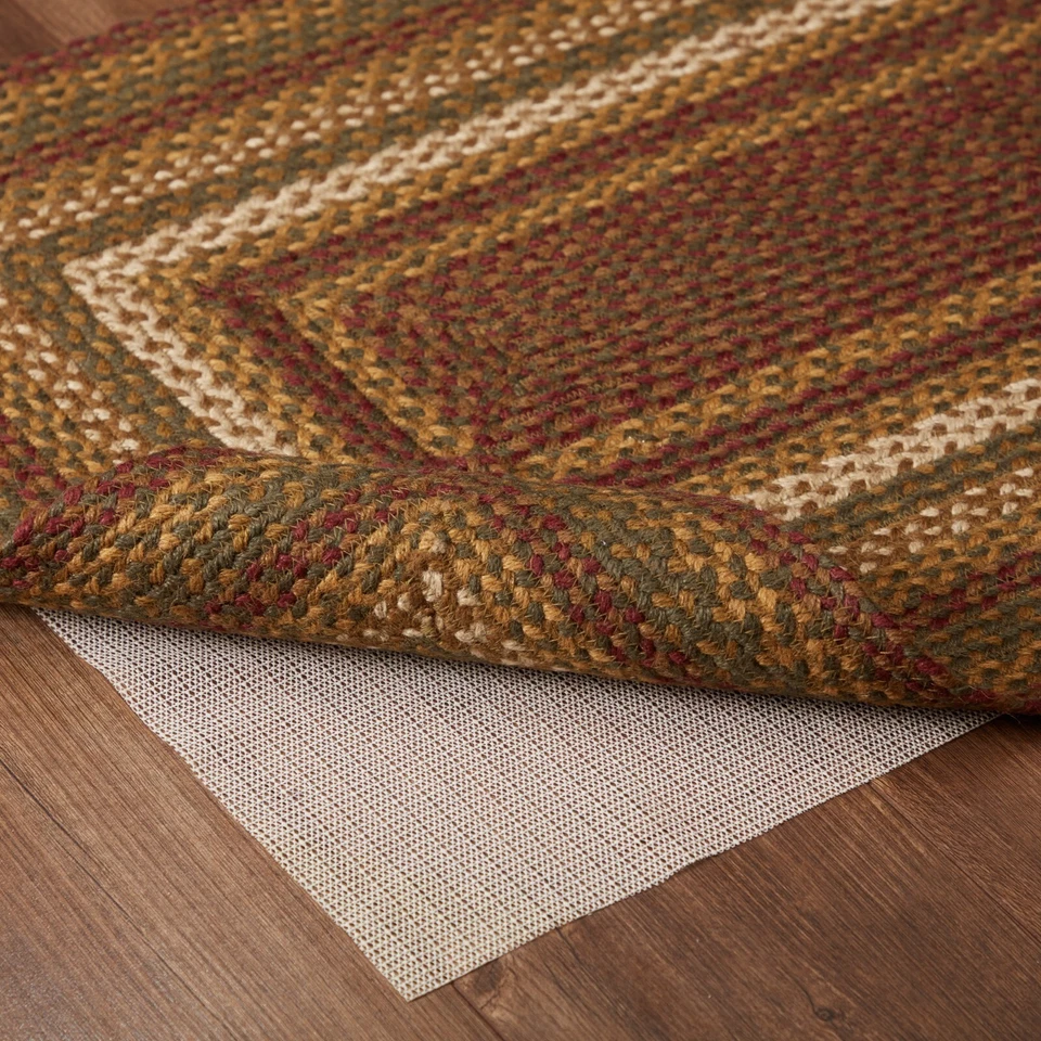 Alfombra rectangular trenzada con almohadilla antideslizante cabina de té verde y rojo 27" x 48" Foto 3 de 4