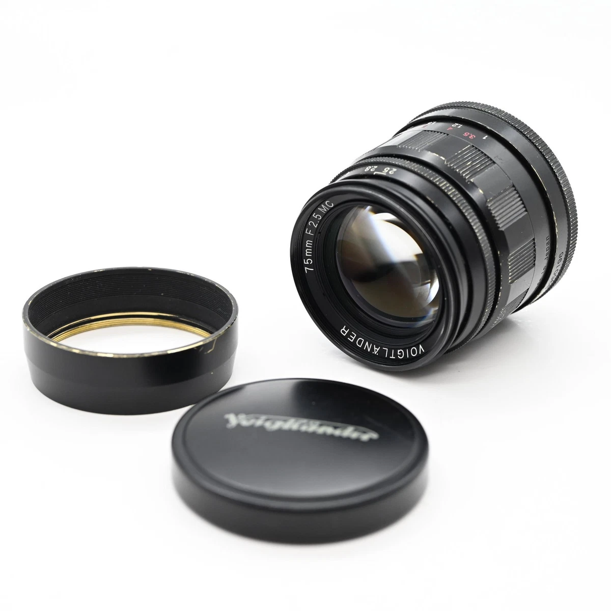 Voigtländer Camera Lenses 75mm Focal f/2.5 Maximum Aperture for
