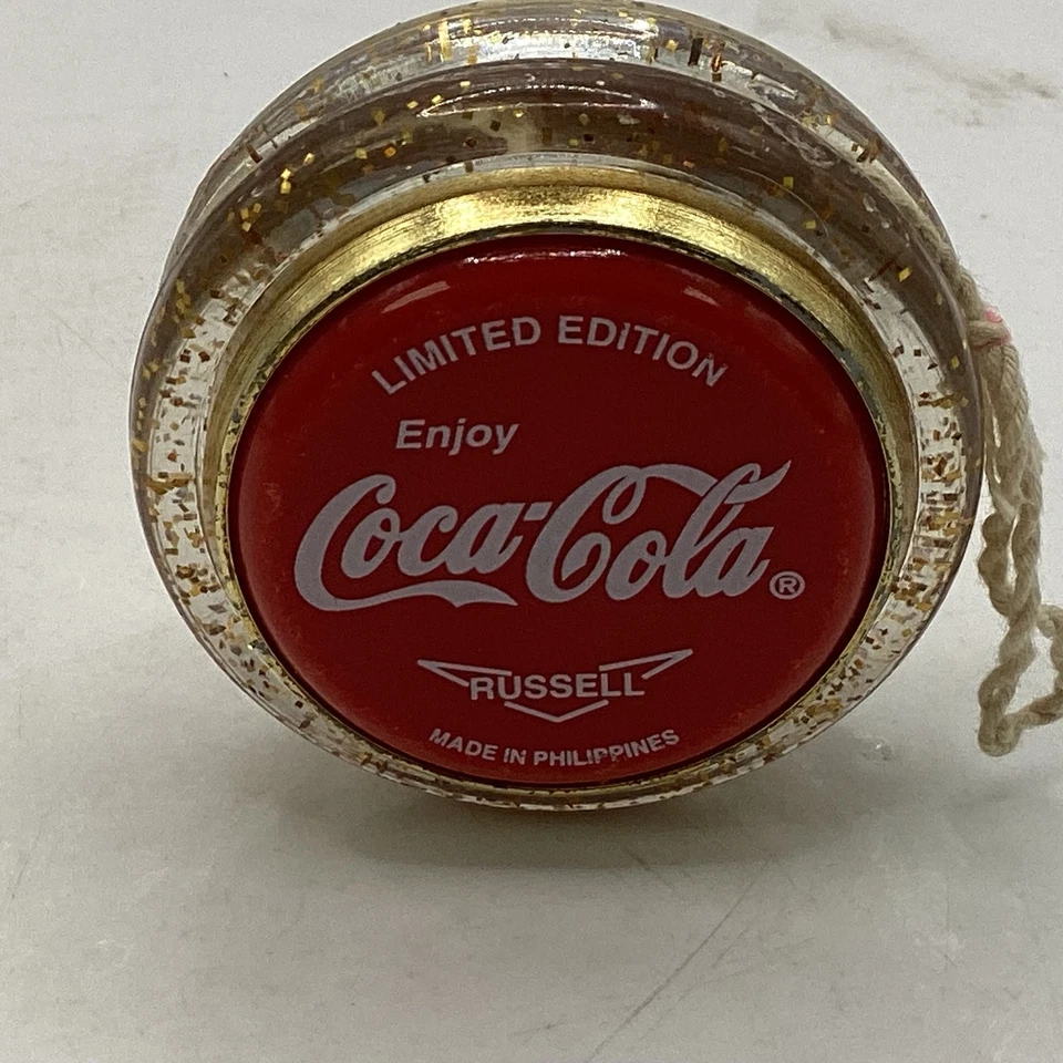 Coca-Cola Russell Limited Edition Gold Sparkles YoYo (C1) S#593 - Image 4 of 4